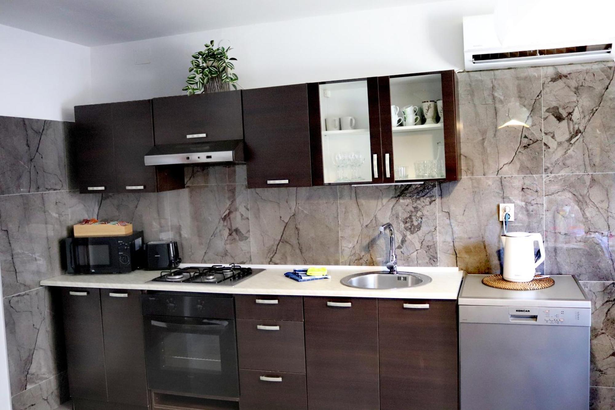 Studio Apartman Planb, Self Check In Osijek Bagian luar foto